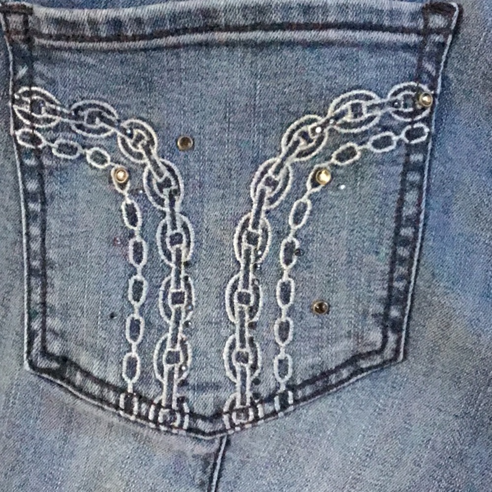 Jeans - Picture 5 of 6